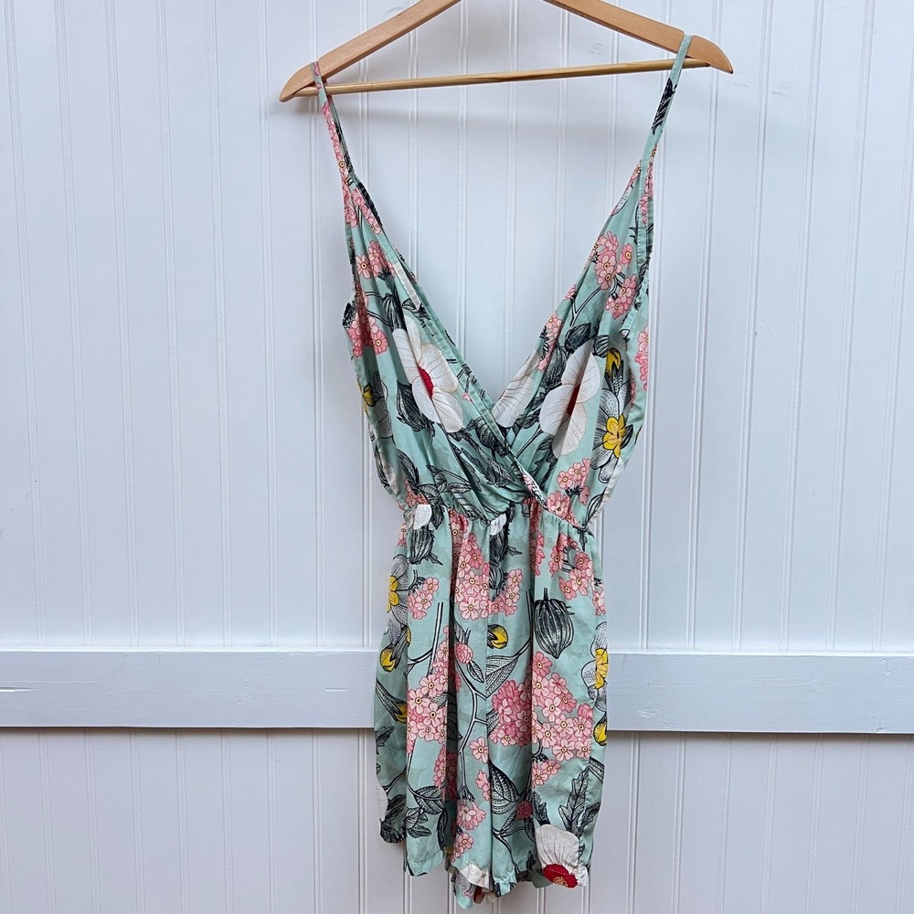 Women's Floral Romper Resort Coastal Mint Green V-Neck Summer Italy Cruise Vacay